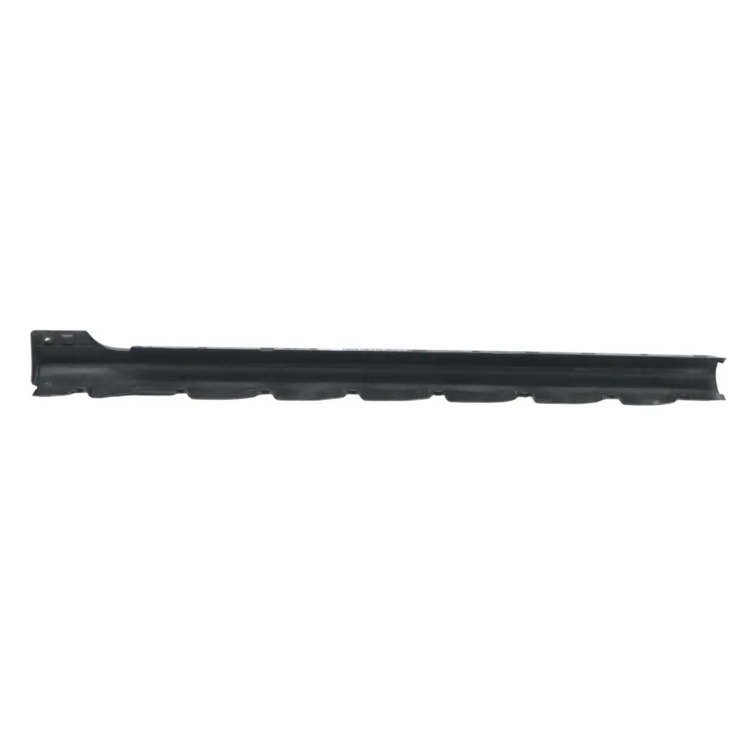 Gonna laterale sinistra Pannello di copertura Phantom Black - Z9Y per Audi A3 S3 8P con numero di parte 8P4853859 Audi A3 S3 8P Gonna laterale sinistra Pannello di copertura Phantom Black - Z9Y - SKU 8P4853859-PHB - Numero di parte 8P4853859