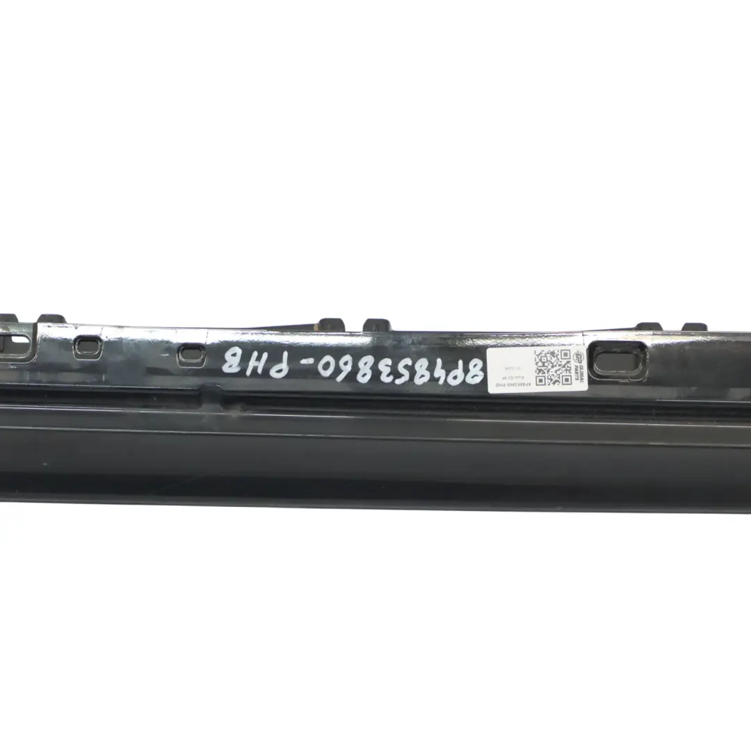 Gonna laterale destra Pannello di copertura Phantom Black - Z9Y per Audi A3 S3 8P con numero di parte 8P4853860 Audi A3 S3 8P Gonna laterale destra Pannello di copertura Phantom Black - Z9Y - SKU 8P4853860-PHB - Numero di parte 8P4853860