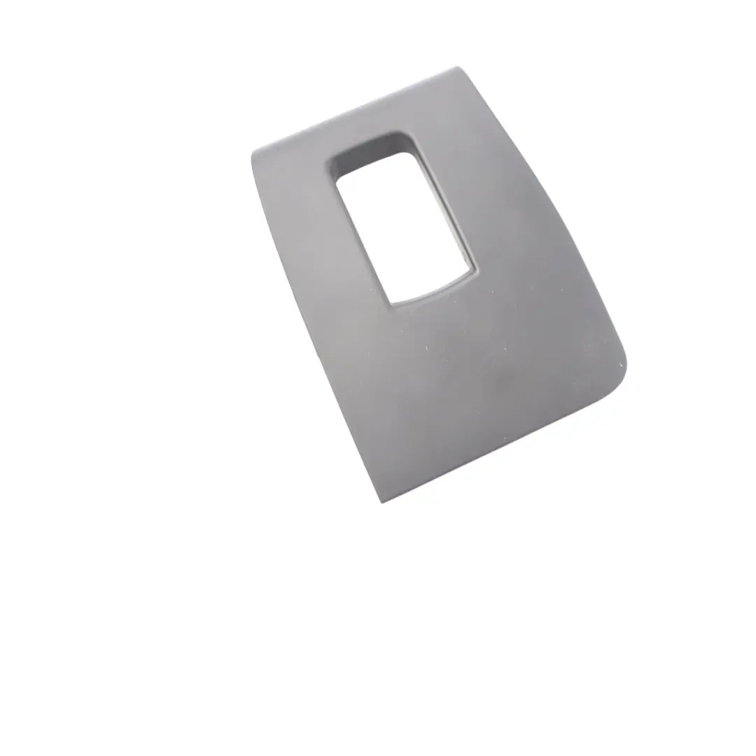 Cache De Panneau De Lève-Vitre Arrière Gauche pour Audi A3 8P à propos du numéro de pièce 8P4867969 Audi A3 8P Cache De Panneau De Lève-Vitre Arrière Gauche - SKU 8P4867969 - Numéro de pièce 8P4867969