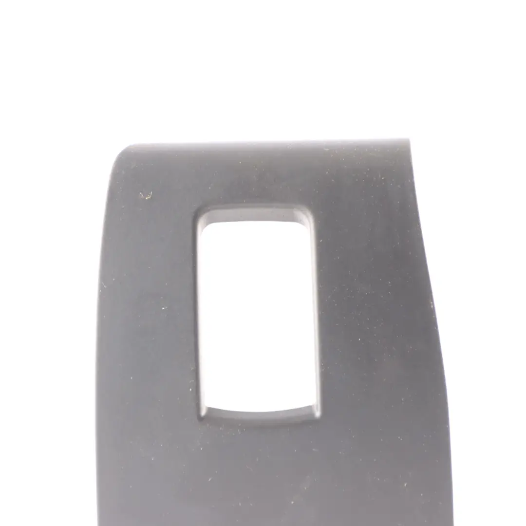 Cache De Panneau De Lève-Vitre Arrière Gauche pour Audi A3 8P à propos du numéro de pièce 8P4867969 Audi A3 8P Cache De Panneau De Lève-Vitre Arrière Gauche - SKU 8P4867969 - Numéro de pièce 8P4867969