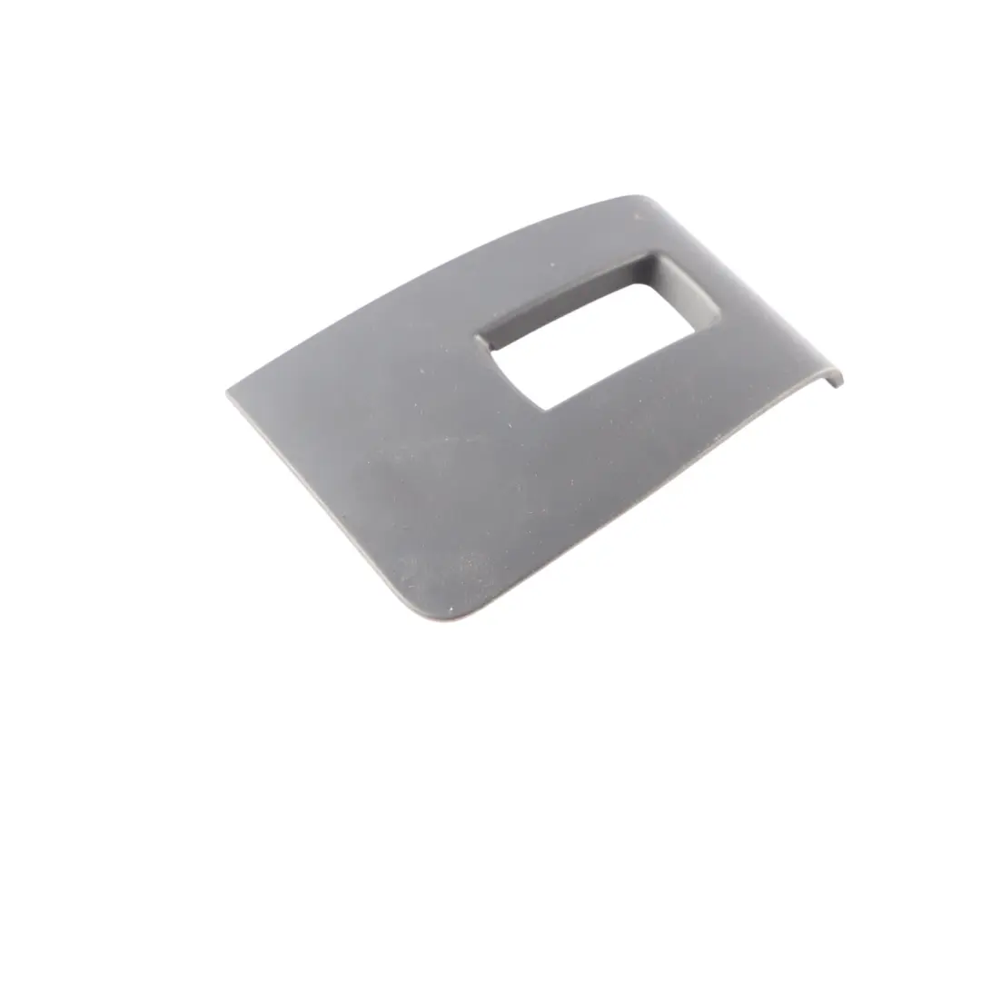 Cache De Panneau De Lève-Vitre Arrière Gauche pour Audi A3 8P à propos du numéro de pièce 8P4867969 Audi A3 8P Cache De Panneau De Lève-Vitre Arrière Gauche - SKU 8P4867969 - Numéro de pièce 8P4867969