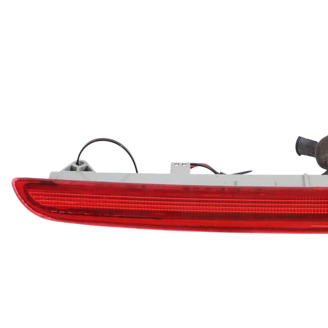 Luz De Freno Trasera Tercera Luz De Freno para Audi A3 8P con número de pieza 8P4945097A Audi A3 8P Luz De Freno Trasera Tercera Luz De Freno - SKU 8P4945097A - Número de pieza 8P4945097A