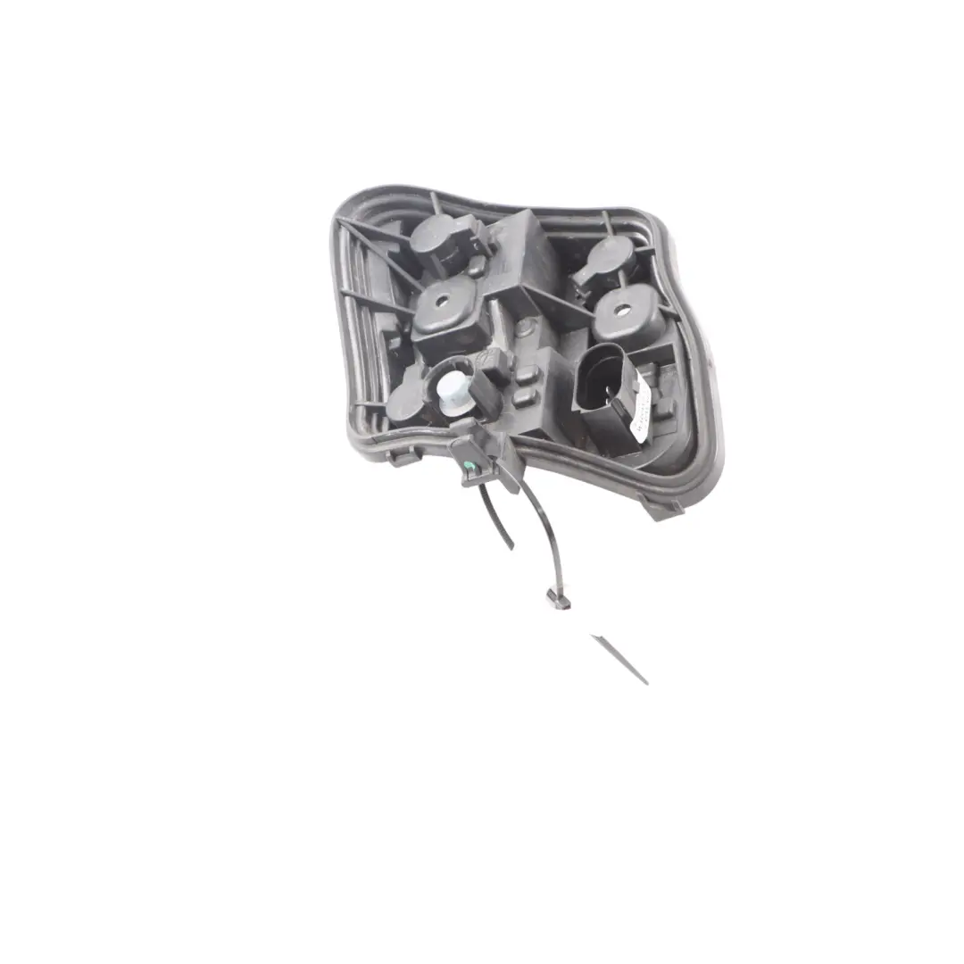 Uchwyt Żarówki Zewnętrznej Lampy Prawy Tył do Audi A3 8P o numerze 8P4945258D Audi A3 8P Uchwyt Żarówki Zewnętrznej Lampy Prawy Tył - SKU 8P4945258D - Numer Części 8P4945258D