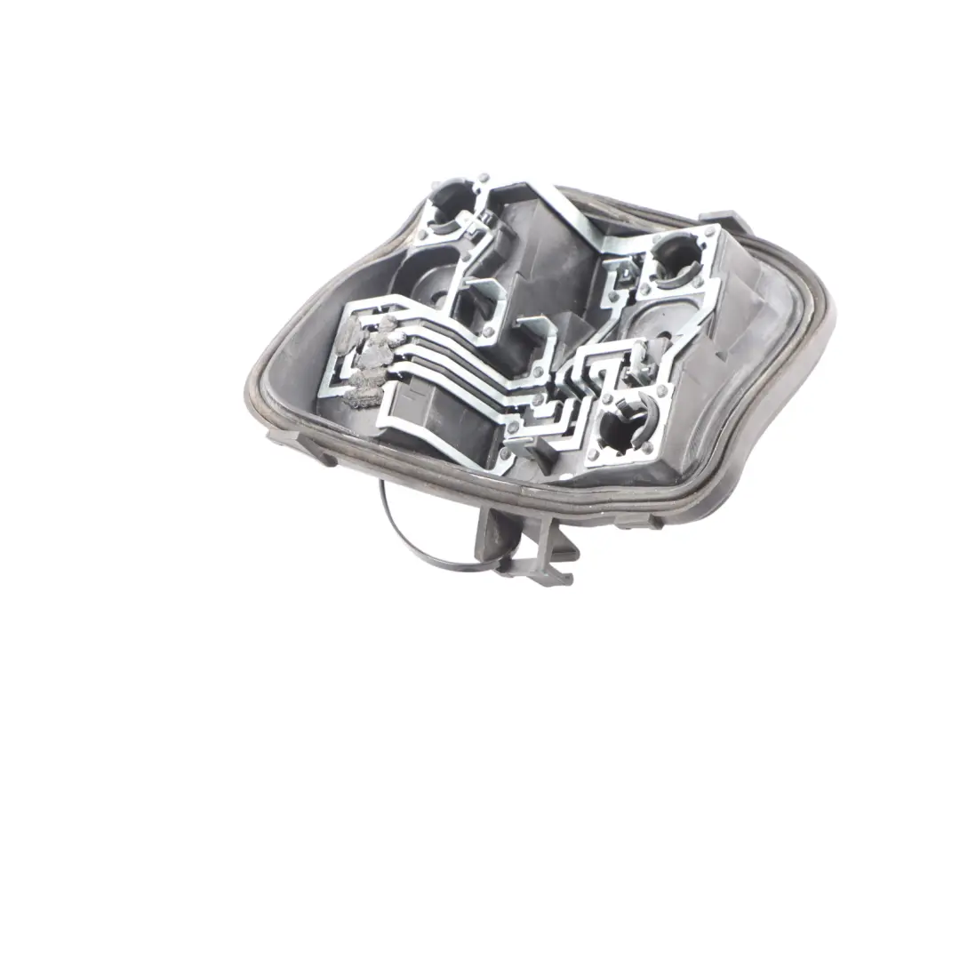 Uchwyt Żarówki Zewnętrznej Lampy Prawy Tył do Audi A3 8P o numerze 8P4945258D Audi A3 8P Uchwyt Żarówki Zewnętrznej Lampy Prawy Tył - SKU 8P4945258D - Numer Części 8P4945258D