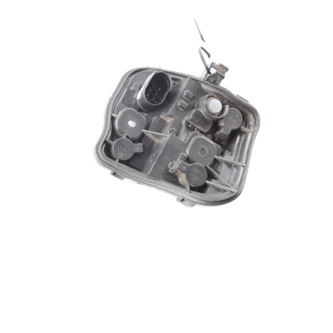 Audi A3 8P Support Extérieur D'Ampoule De Feu Arrière Droit - SKU 8P4945258D - Numéro de pièce 8P4945258D