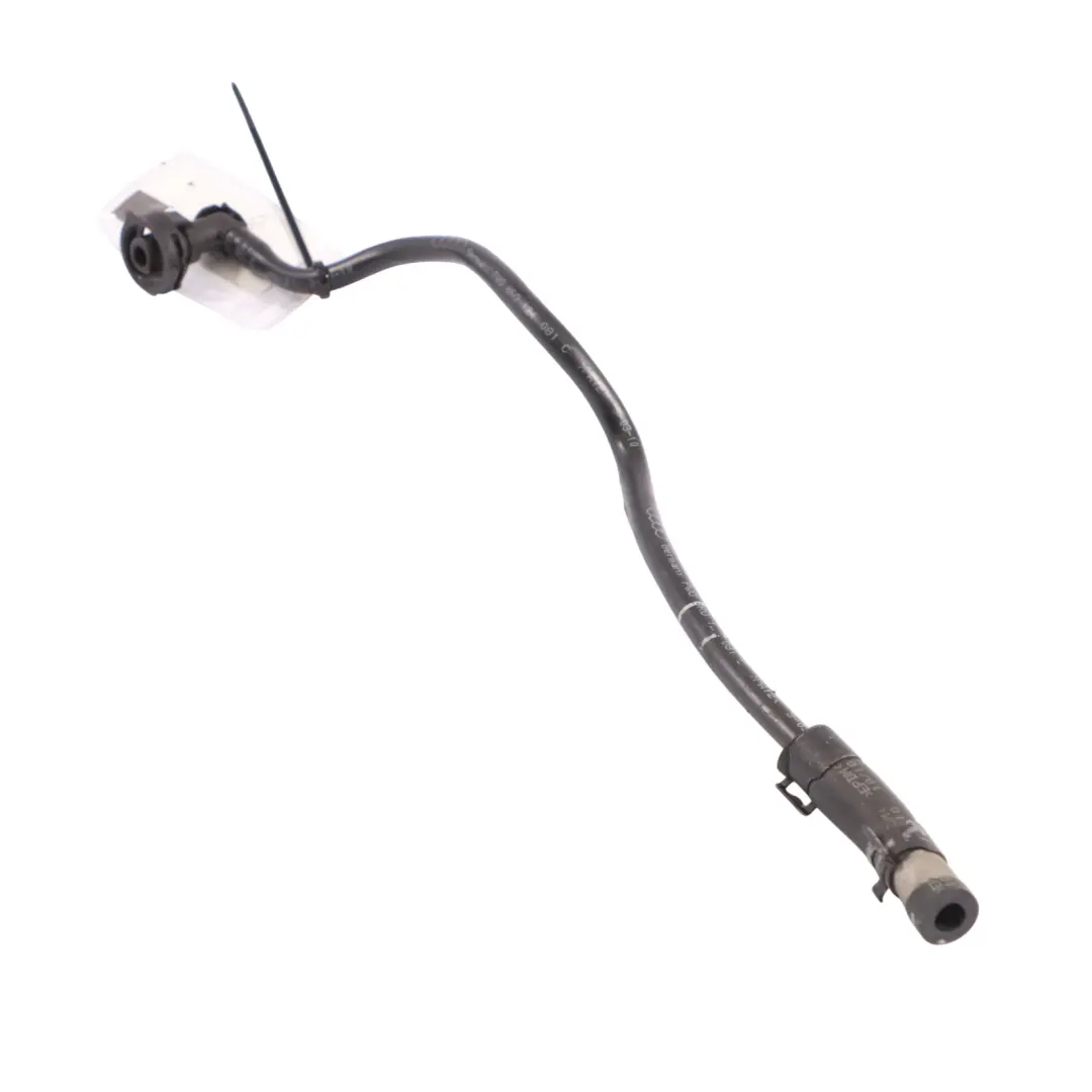 Audi Q5 8R 3.0 TDI Tuyau D'Eau Radiateur Conduite Refroidissement - SKU 8R0121081C - Numéro de pièce 8R0121081C