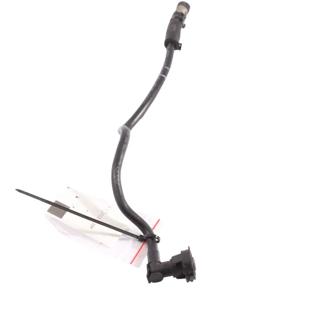 Audi Q5 8R 3.0 TDI Tuyau D'Eau Radiateur Conduite Refroidissement - SKU 8R0121081C - Numéro de pièce 8R0121081C