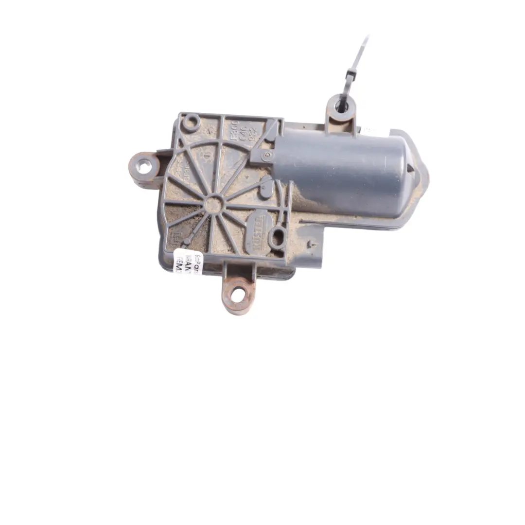 Flap Actuator Exhaust Flap Motor to Audi RS3 8V with Part number 8R0133246B Audi RS3 8V Flap Actuator Exhaust Flap Motor - SKU 8R0133246B - Part number 8R0133246B