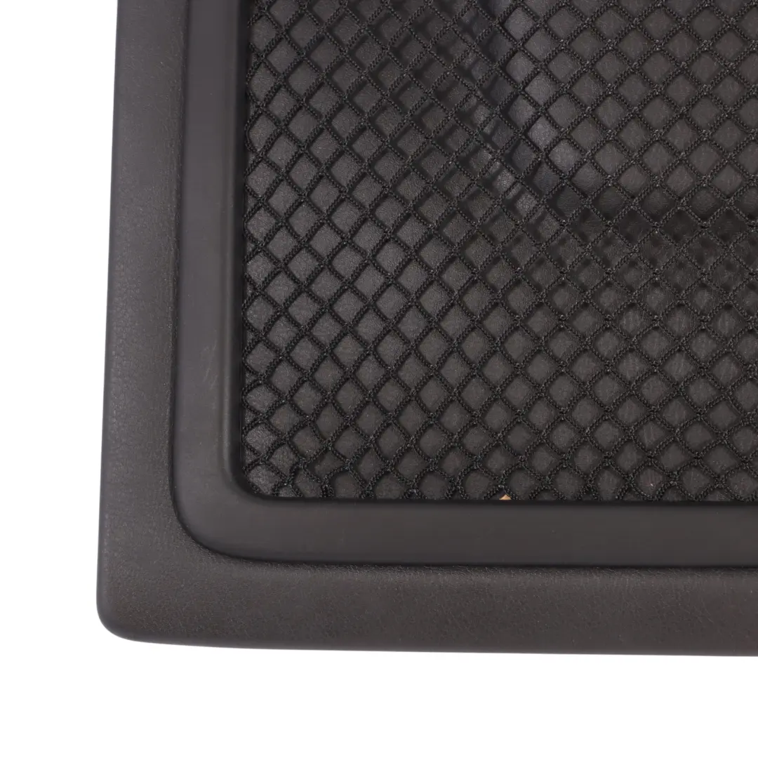 Obudowa Osłona Przedniego Fotela Czarna do AUDI Q3 8U o numerze 8R0881969 AUDI Q3 8U Obudowa Osłona Przedniego Fotela Czarna - SKU 8R0881969 - Numer Części 8R0881969