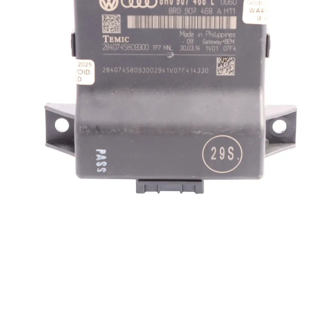 8F Moduł Sterownik Gateway ECU do Audi A5 o numerze 8R0907468L Audi A5 8F Moduł Sterownik Gateway ECU - SKU 8R0907468L - Numer Części 8R0907468L