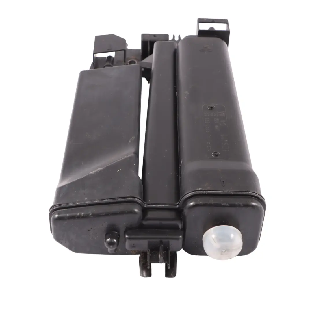 Serbatoio di carbone attivo benzina per Audi TT FV con numero di parte 8S0201801 Audi TT FV Serbatoio di carbone attivo benzina - SKU 8S0201801 - Numero di parte 8S0201801