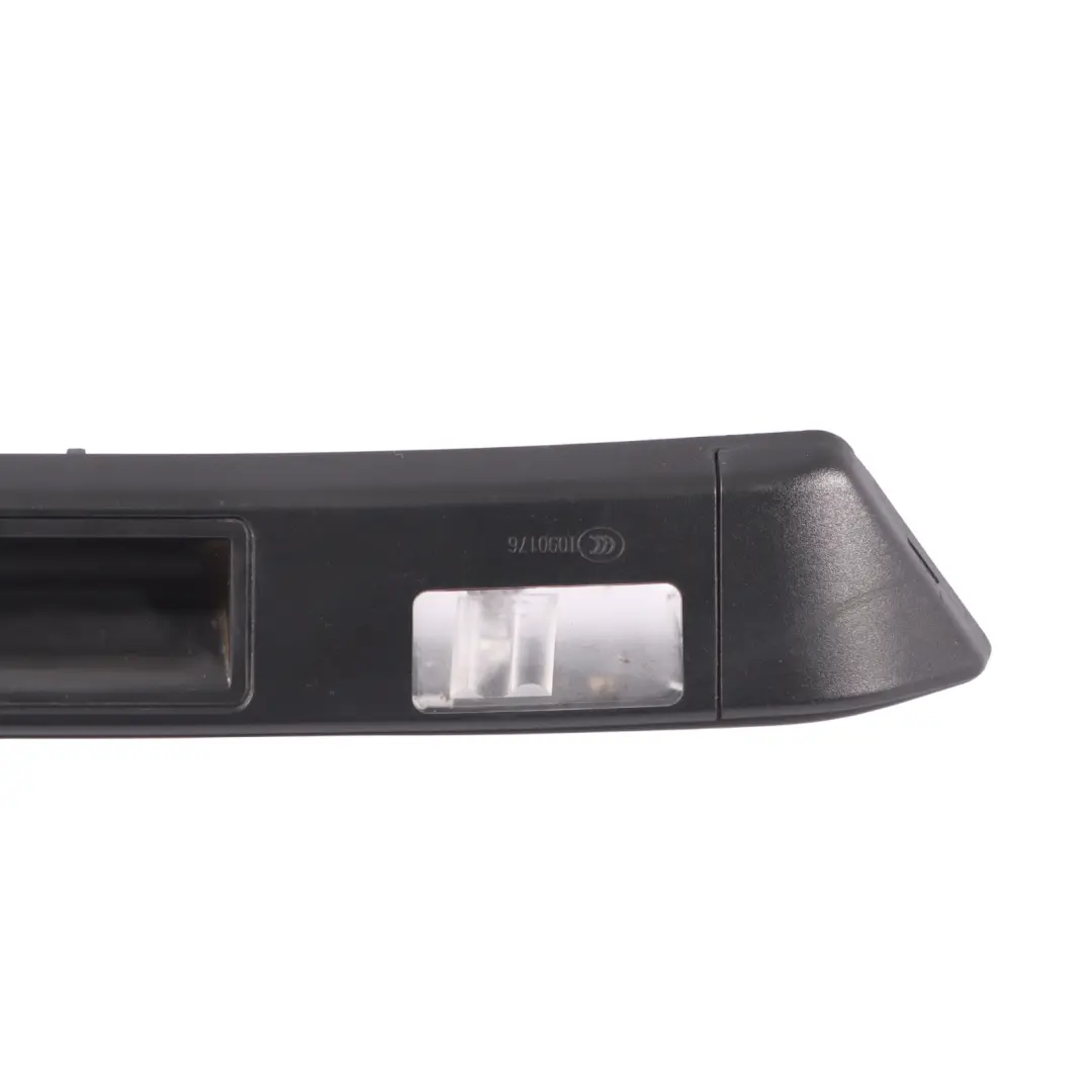 Manija tapa maletero portón trasero Interruptor matrícula para Audi TT FV con número de pieza 8S0827574 Audi TT FV Manija tapa maletero portón trasero Interruptor matrícula - SKU 8S0827574 - Número de pieza 8S0827574