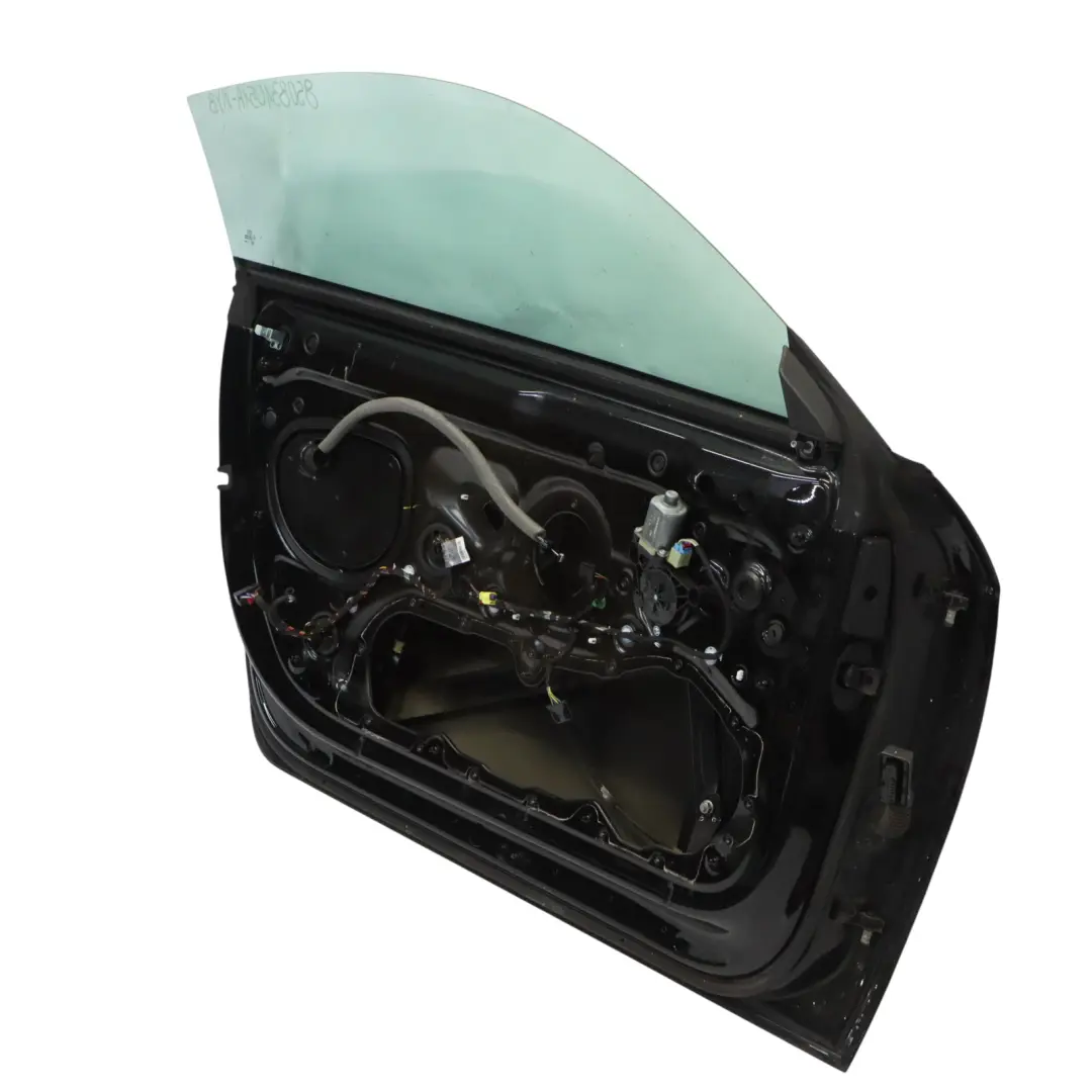 Cache Porte Avant Gauche Mythical Black Metallic Noir - Y9T pour Audi TT FV à propos du numéro de pièce 8S0831051A Audi TT FV Cache Porte Avant Gauche Mythical Black Metallic Noir - Y9T - SKU 8S0831051A-MYB - Numéro de pièce 8S0831051A