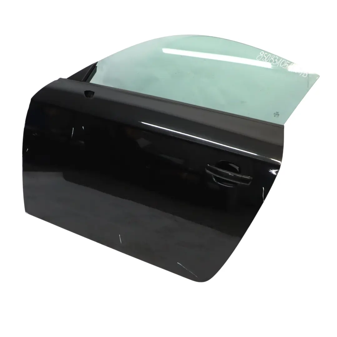 Cache Porte Avant Gauche Mythical Black Metallic Noir - Y9T pour Audi TT FV à propos du numéro de pièce 8S0831051A Audi TT FV Cache Porte Avant Gauche Mythical Black Metallic Noir - Y9T - SKU 8S0831051A-MYB - Numéro de pièce 8S0831051A