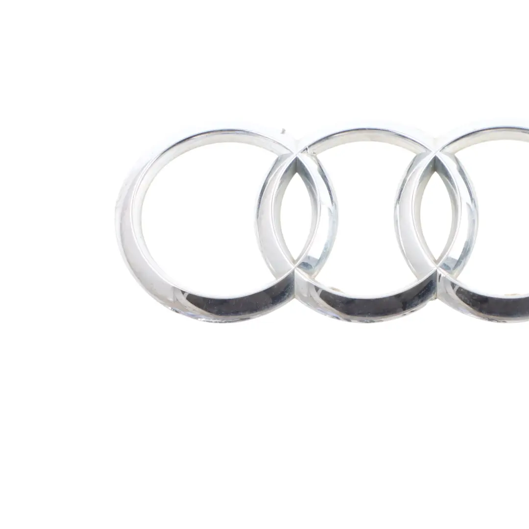 Audi TT FV Tailgate Trasero Trampilla Boot Lid Insignia Emblema - SKU 8S0853742 - Número de pieza 8S0853742