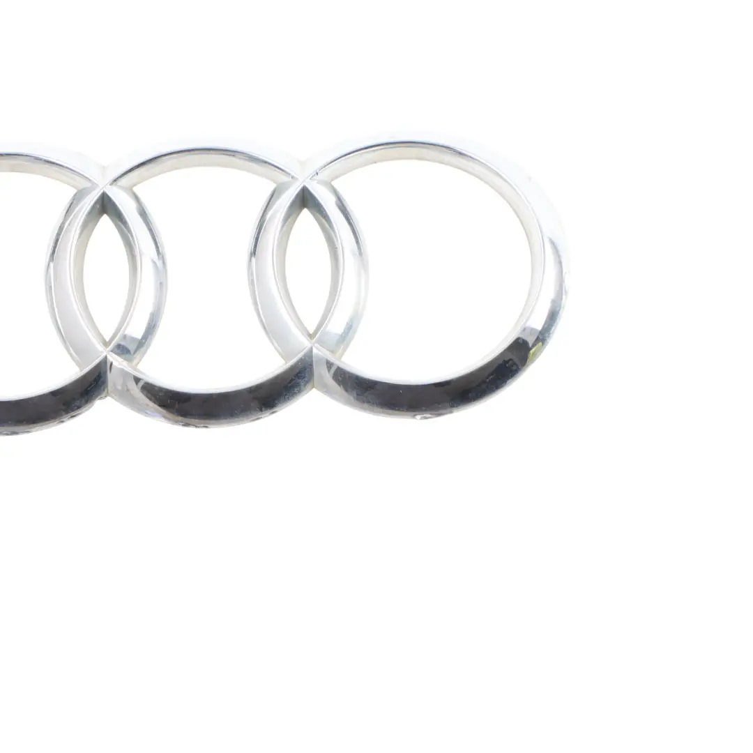 Emblemat Logo Pokrywy Bagażnika Chrom do Audi TT FV o numerze 8S0853742 Audi TT FV Emblemat Logo Pokrywy Bagażnika Chrom - SKU 8S0853742 - Numer Części 8S0853742