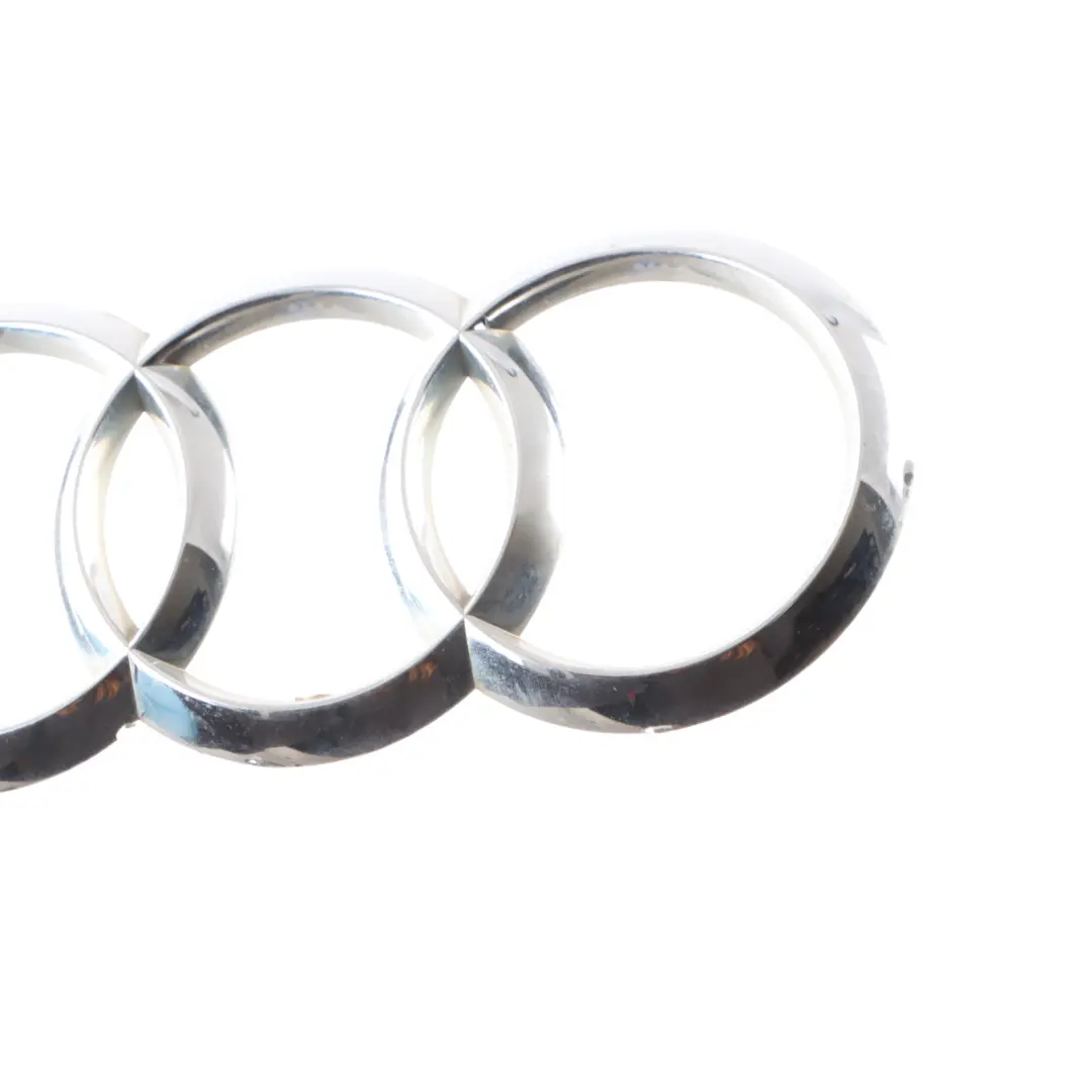 Audi TT FV Tailgate Trasero Trampilla Boot Lid Insignia Emblema - SKU 8S0853742 - Número de pieza 8S0853742