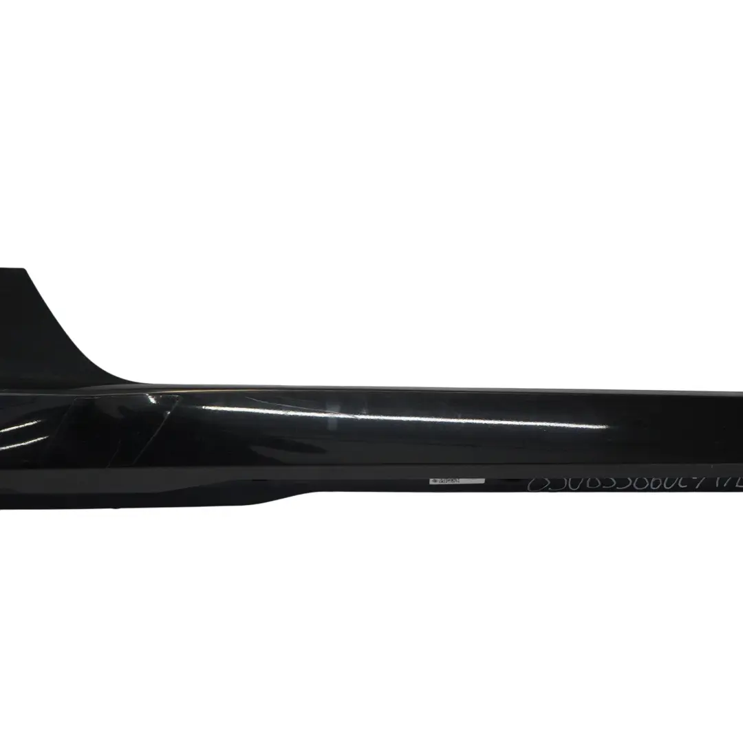 Gonna laterale Pannello soglia porta destra Mythical Black - Y9T per Audi TT FV con numero di parte 8S0853860C Audi TT FV Gonna laterale Pannello soglia porta destra Mythical Black - Y9T - SKU 8S0853860C-MYB - Numero di parte 8S0853860C