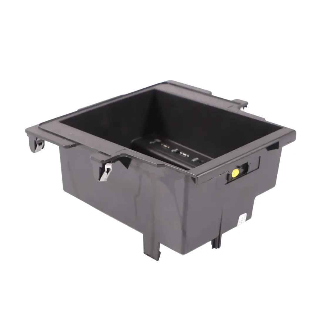 Audi TT FV Console Centrale Plateau Rangement Compartiment USB AUX - SKU 8S0864981A - Numéro de pièce 8S0864981A