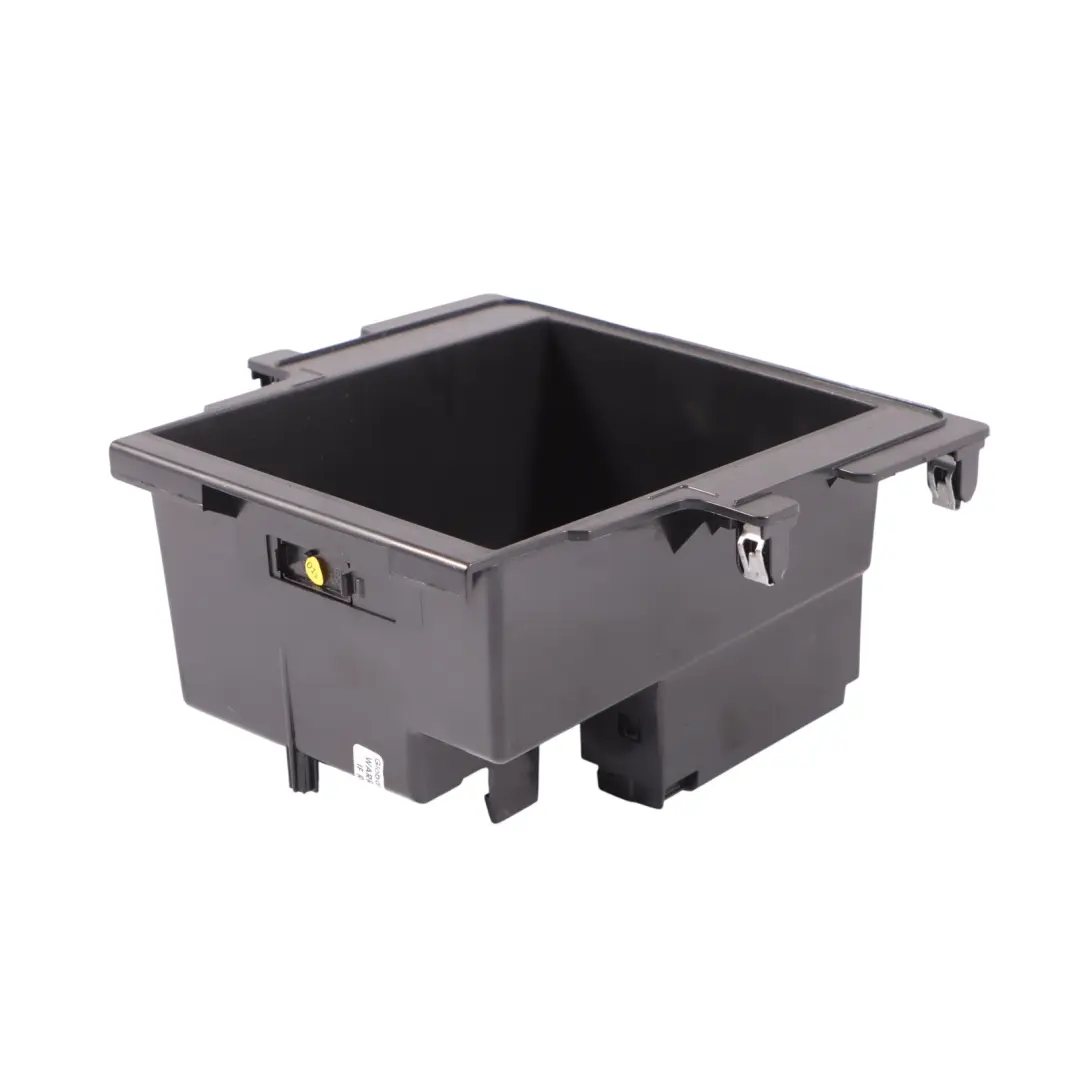 Schowek Konsoli Środkowej Podłokietnika AUX Port USB do Audi TT FV o numerze 8S0864981A Audi TT FV Schowek Konsoli Środkowej Podłokietnika AUX Port USB - SKU 8S0864981A - Numer Części 8S0864981A