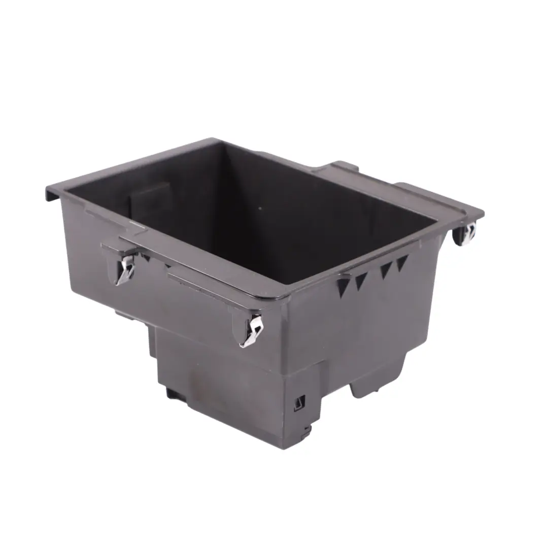 Audi TT FV Console Centrale Plateau Rangement Compartiment USB AUX - SKU 8S0864981A - Numéro de pièce 8S0864981A