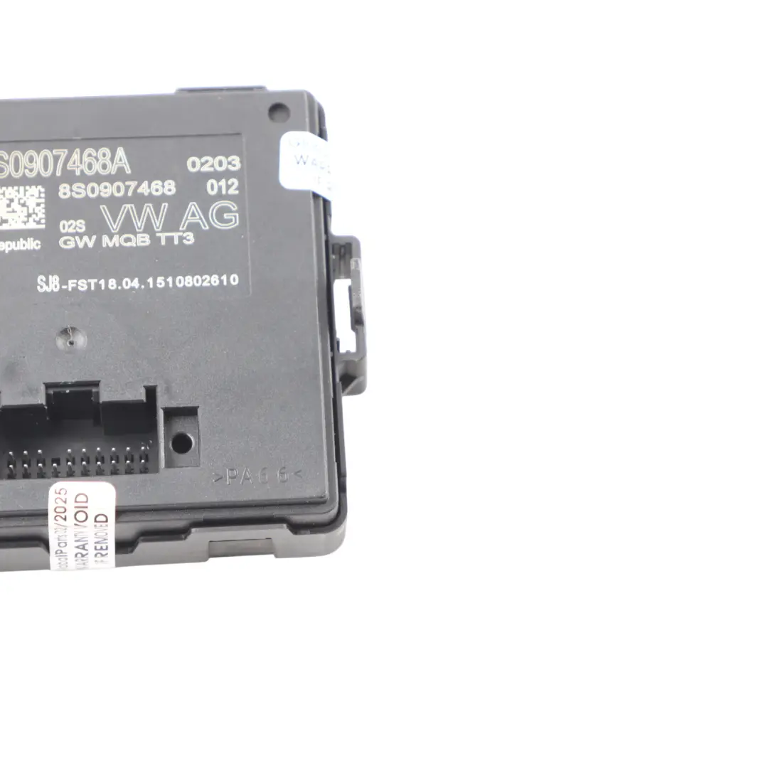 Gateway Control Module Unit ECU to Audi TT FV with Part number 8S0907468A Audi TT FV Gateway Control Module Unit ECU - SKU 8S0907468A - Part number 8S0907468A