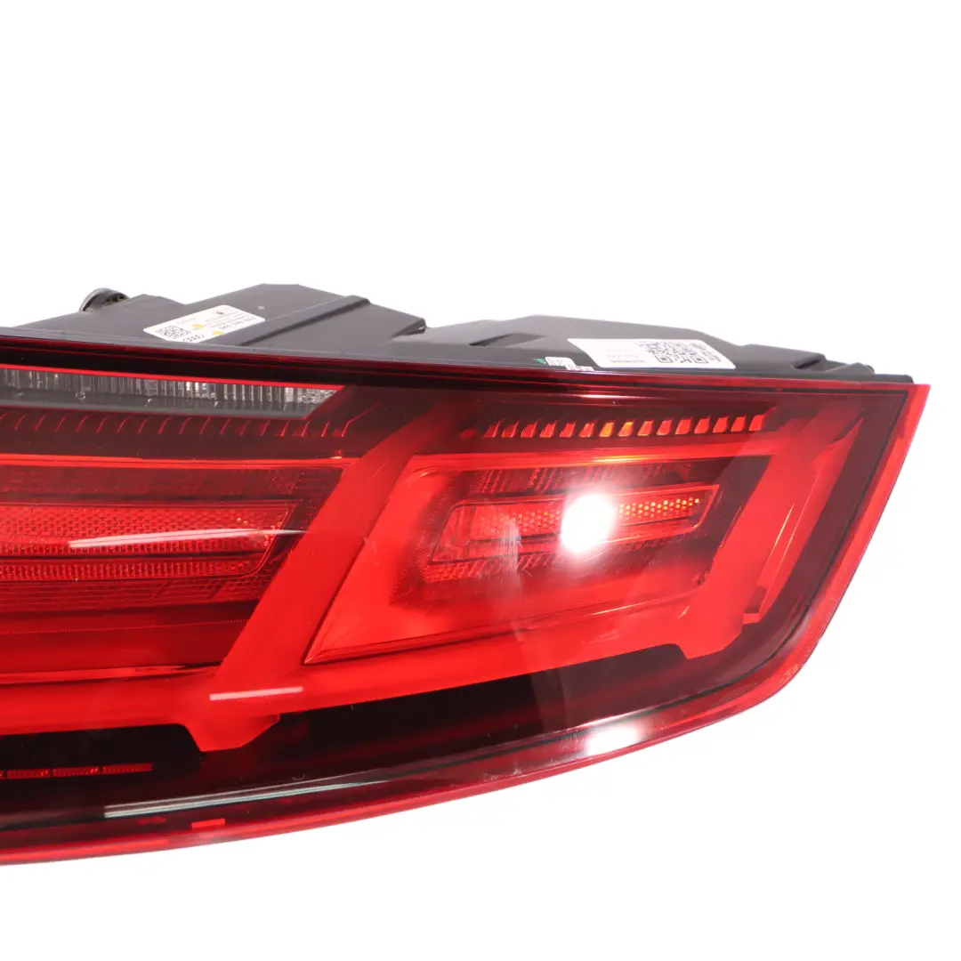 Lampa Tył Prawo do Audi TT FV o numerze 8S0945096 Audi TT FV Lampa Tył Prawo - SKU 8S0945096 - Numer Części 8S0945096