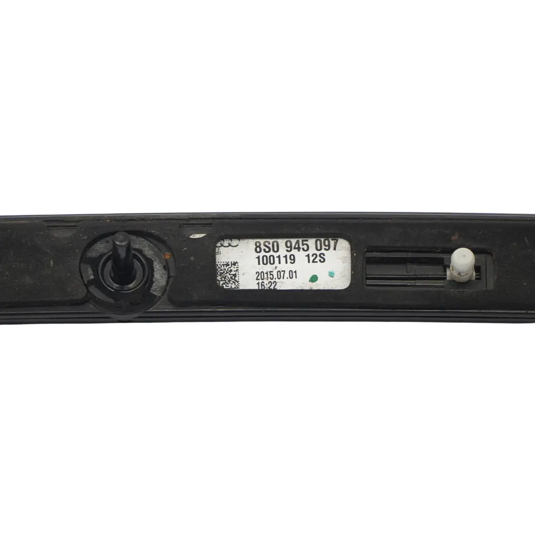 Audi TT FV Troisième feu stop arrière - SKU 8S0945097 - Numéro de pièce 8S0945097