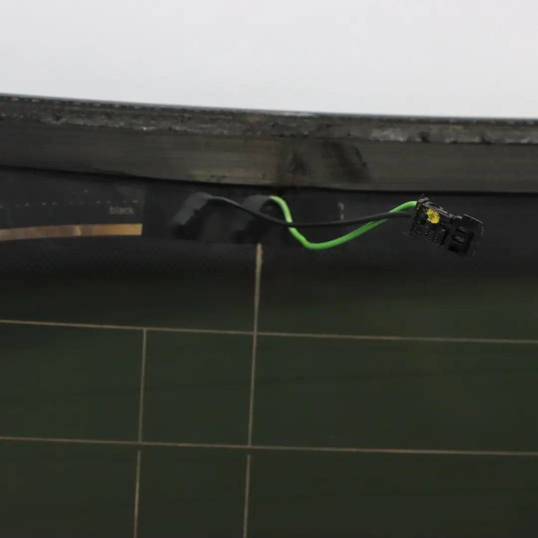 Tylna Szyba Klapy Bagażnika Tył AS3 do Audi TT FV o numerze 8S8845501C Audi TT FV Tylna Szyba Klapy Bagażnika Tył AS3 - SKU 8S8845501C-1 - Numer Części 8S8845501C