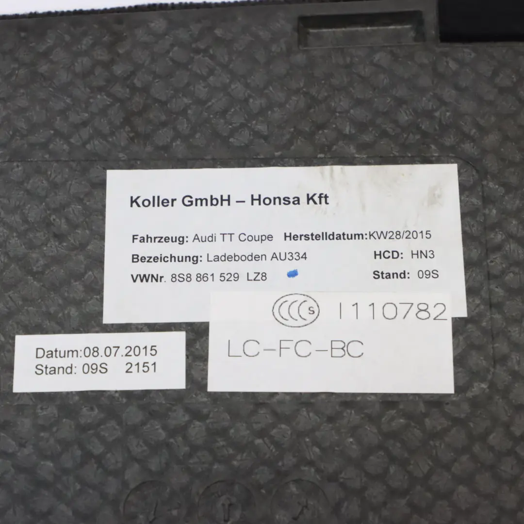 8S FV Kofferraum Bodenmatte Teppicheinlage Schwarz für Audi TT TTS mit Teilenummer 8S8861529 Audi TT TTS 8S FV Kofferraum Bodenmatte Teppicheinlage Schwarz - SKU 8S8861529 - Teilenummer 8S8861529