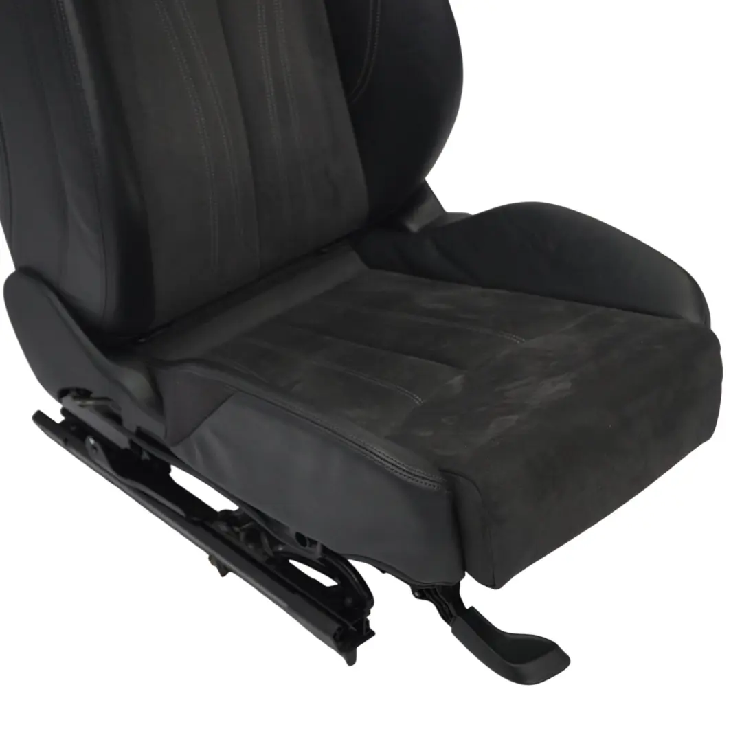 Audi TT 8S Coupe Fotel Sport Przedni Lewy S-Line Skóra Alcantara Czarny - SKU 8S8881805AB-1 - Numer Części 8S8881805AB