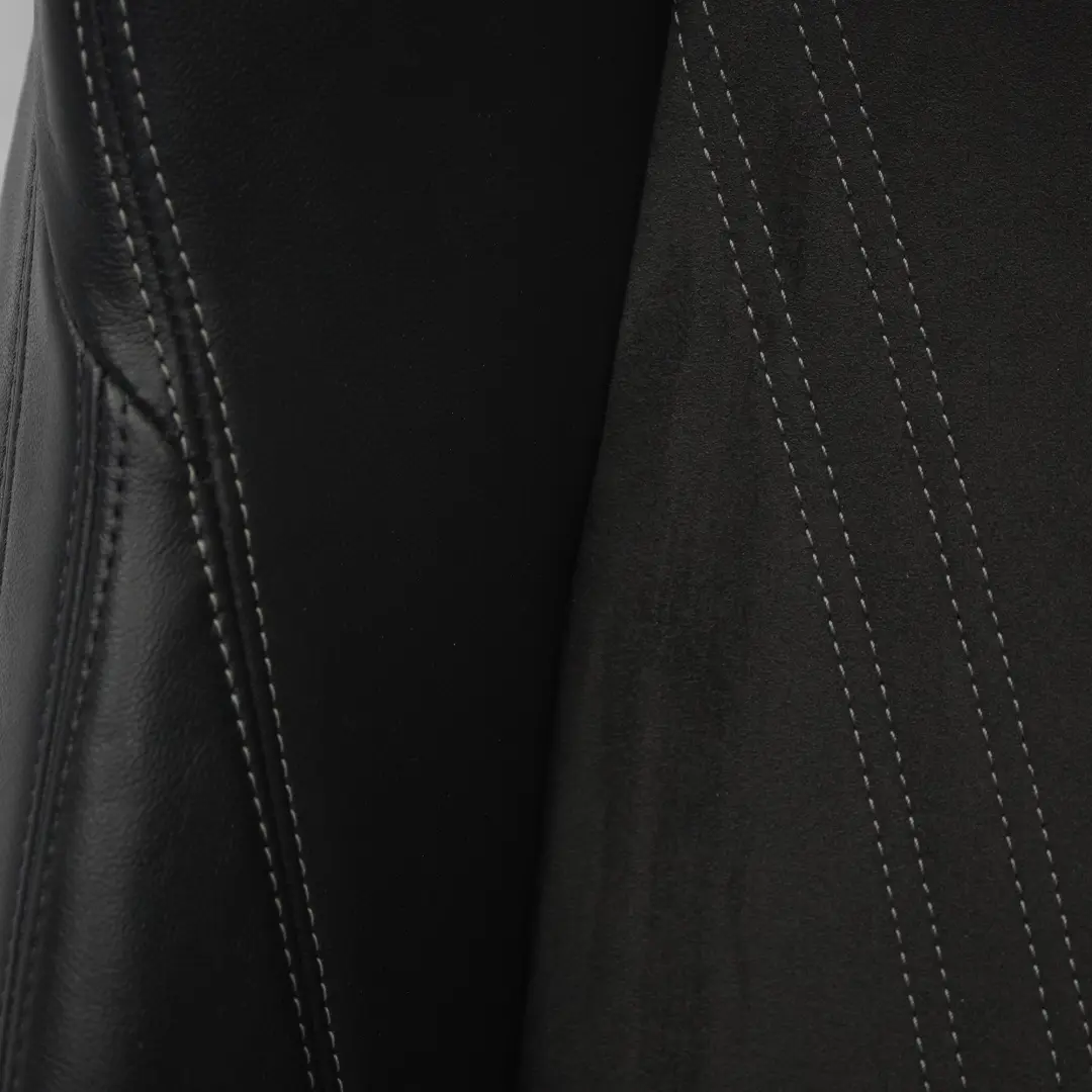 8S Coupe Sportsitze Vorne Links S-Line Leder Alcantara Schwarz Grau für Audi TT mit Teilenummer 8S8881805AB Audi TT 8S Coupe Sportsitze Vorne Links S-Line Leder Alcantara Schwarz Grau - SKU 8S8881805AB-1 - Teilenummer 8S8881805AB