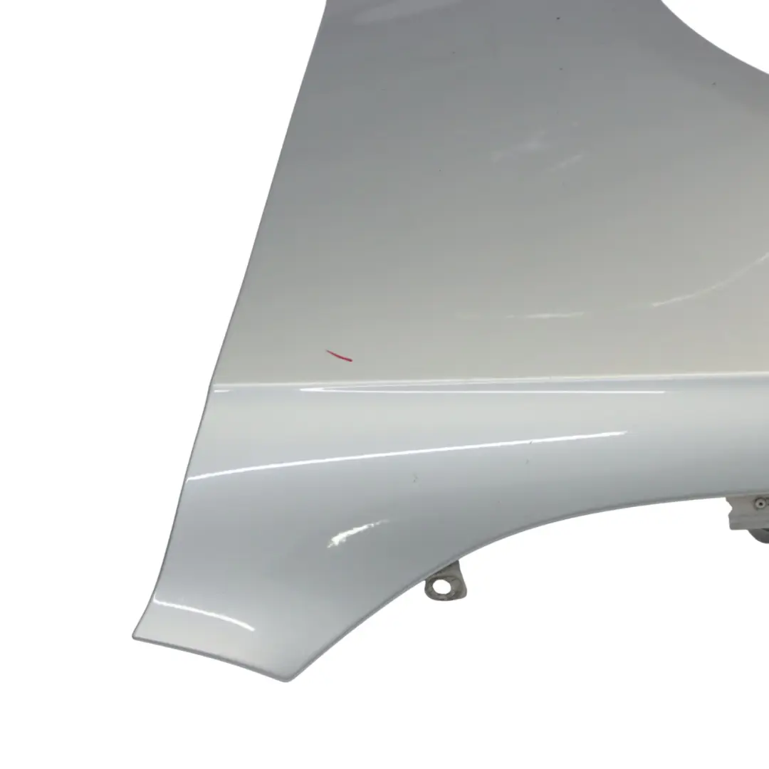 Audi A5 8T Seitenverkleidung vorne links Kotflügel Ice Silver Metallic - X7W - SKU 8T0821105H-ICS - Teilenummer 8T0821105H