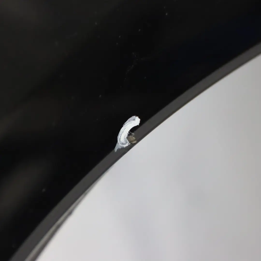 Błotnik Przedni Prawy Skrzydło Phantom Black Czarny - Z9Y do Audi A5 8T o numerze 8T0821106H Audi A5 8T Błotnik Przedni Prawy Skrzydło Phantom Black Czarny - Z9Y - SKU 8T0821106H-PHB - Numer Części 8T0821106H