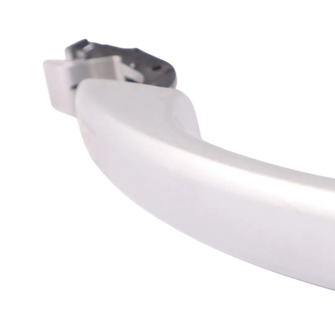 Audi A5 8T Asidero puerta delantera izquierda derecha Ice Silver X7W - SKU 8T0837205A-ICS - Número de pieza 8T0837205A