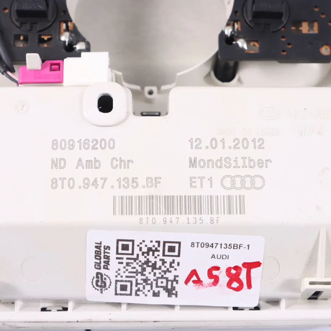 Rivestimento anteriore padiglione Tetto cortesia Lampada 8T0947135BF per Audi A5 8T con numero di parte 8T0947135BF-1 Audi A5 8T Rivestimento anteriore padiglione Tetto cortesia Lampada 8T0947135BF - SKU 8T0947135BF-1 - Numero di parte 8T0947135BF-1