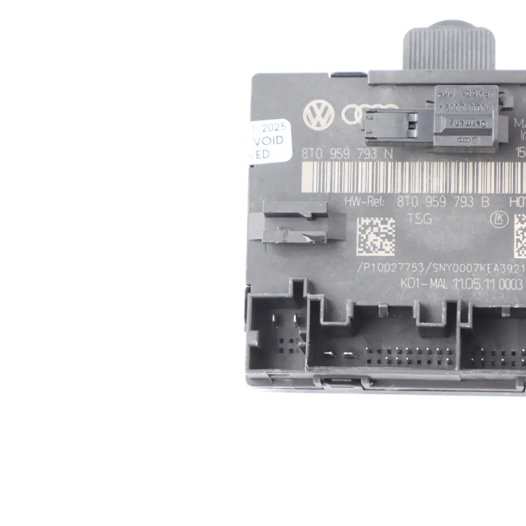 Moduł Sterownik Drzwi Przód Przedni do Audi A4 B8 o numerze 8T0959793N Audi A4 B8 Moduł Sterownik Drzwi Przód Przedni - SKU 8T0959793N - Numer Części 8T0959793N