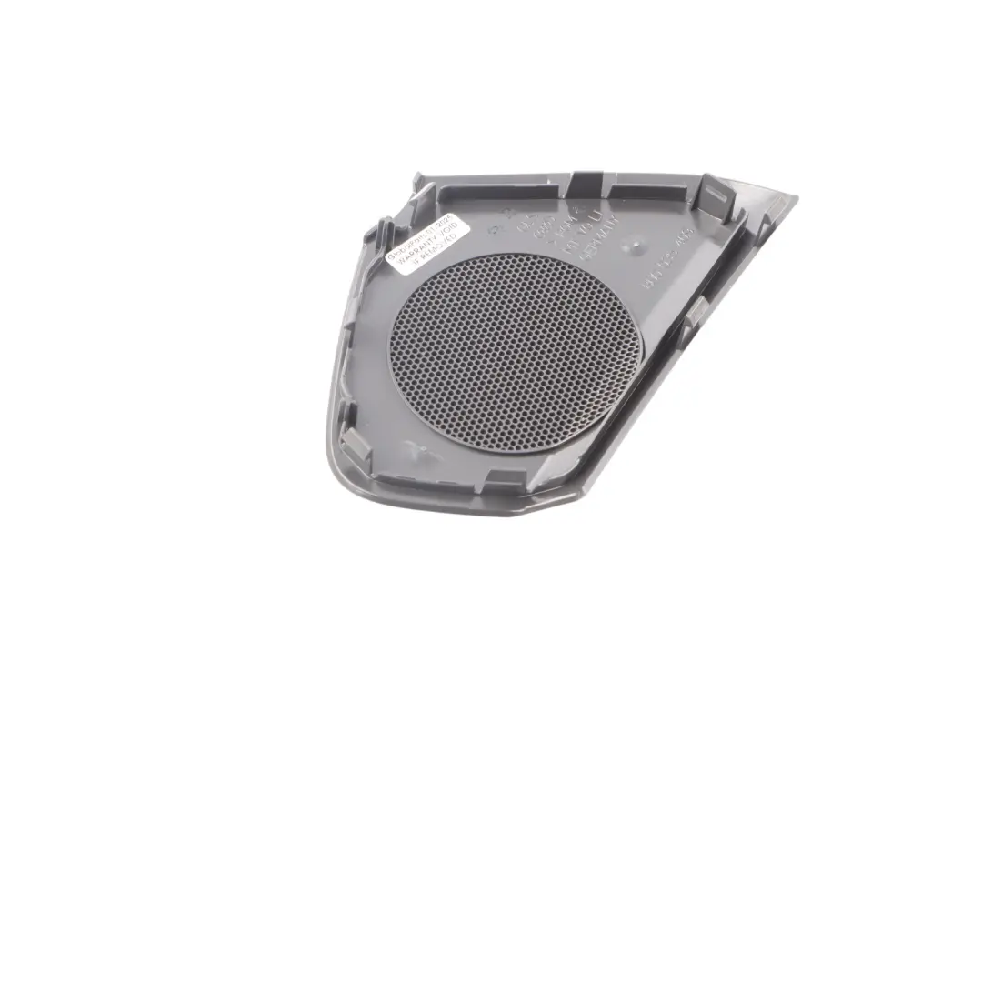 Rivestimento Altoparlante Porta Anteriore Sinistro Nero per Audi Q3 8U con numero di parte 8U0035409 Audi Q3 8U Rivestimento Altoparlante Porta Anteriore Sinistro Nero - SKU 8U0035409 - Numero di parte 8U0035409
