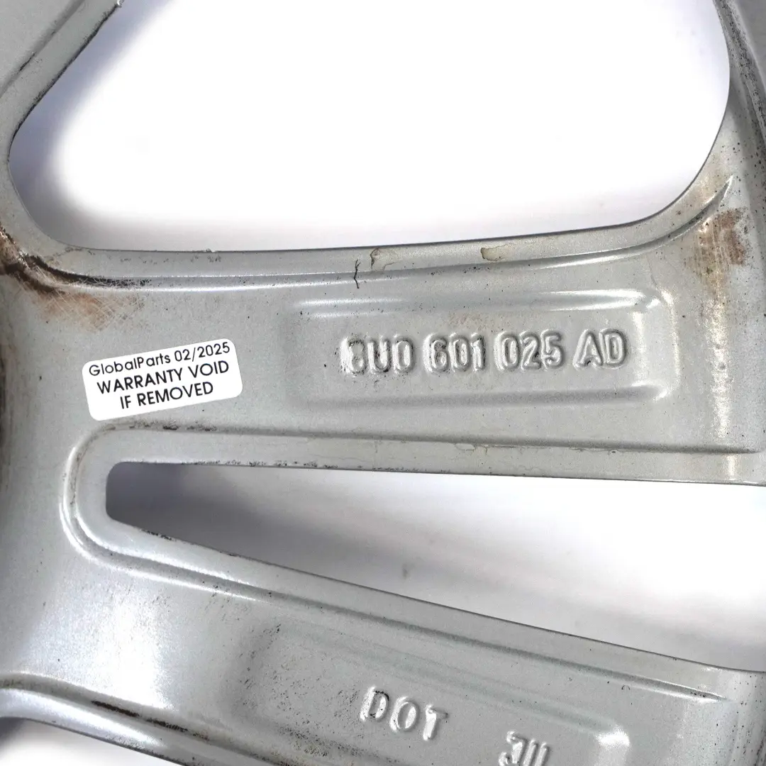 Cerchio Lega Grigio 19" ET:36 8,5J Doppia Stella A Raggi per Audi Q3 8U con numero di parte 8U0601025AD Audi Q3 8U Cerchio Lega Grigio 19" ET:36 8,5J Doppia Stella A Raggi - SKU 8U0601025AD-1 - Numero di parte 8U0601025AD