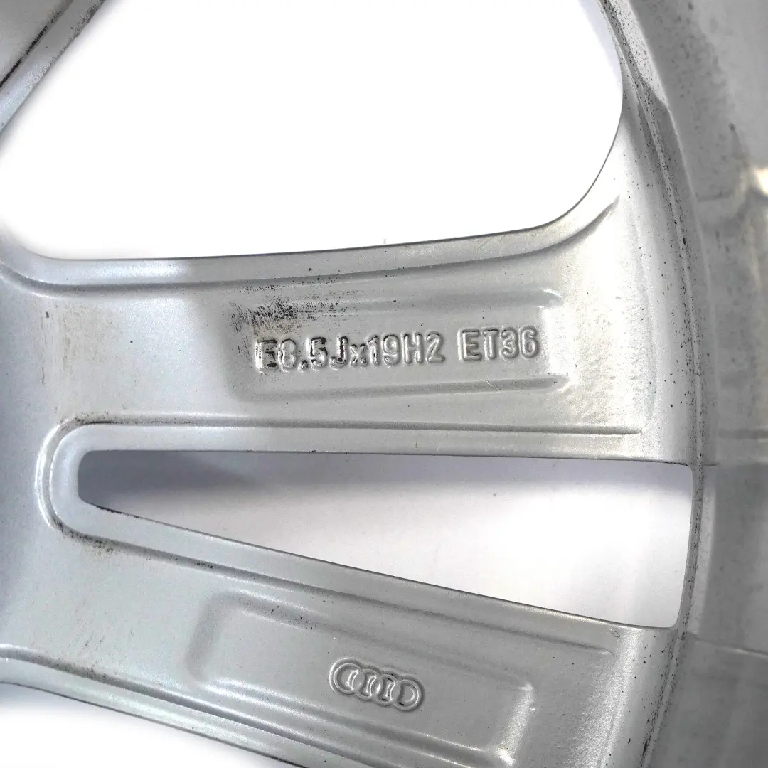Jante En Alliage Gris 19" ET:36 8,5J Double Star Spoke pour Audi Q3 8U à propos du numéro de pièce 8U0601025AD Audi Q3 8U Jante En Alliage Gris 19" ET:36 8,5J Double Star Spoke - SKU 8U0601025AD-1 - Numéro de pièce 8U0601025AD