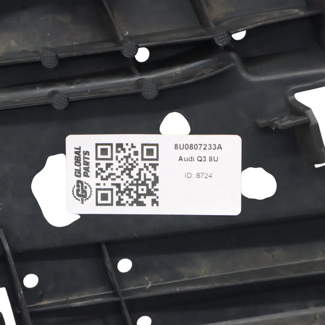 Stoß Fängerunter Boden Vorne Unten Mitte Verkleidung für Audi Q3 8U mit Teilenummer 8U0807233A Audi Q3 8U Stoß Fängerunter Boden Vorne Unten Mitte Verkleidung - SKU 8U0807233A - Teilenummer 8U0807233A