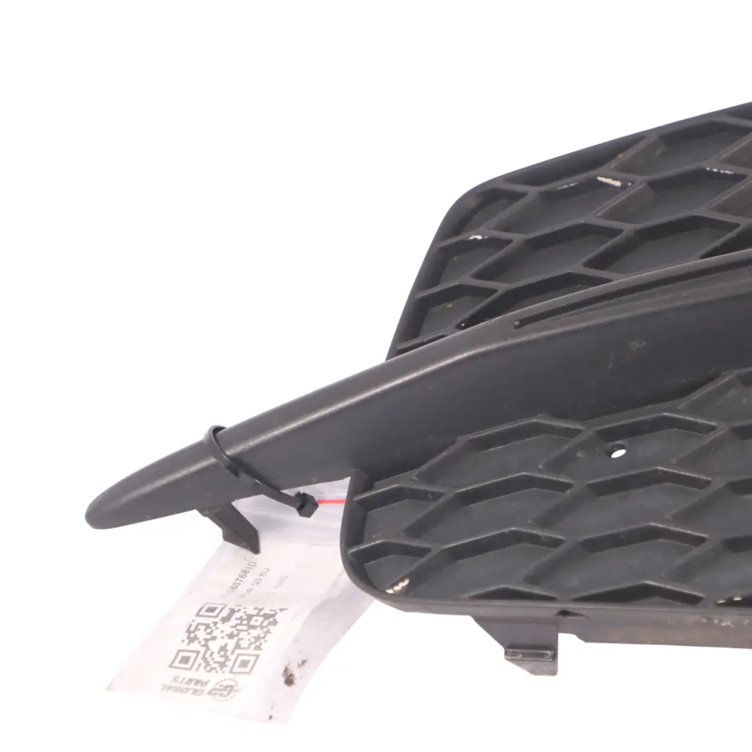 Audi Q3 8U Parachoques Faro antiniebla Cubierta Izquierda Rejilla - SKU 8U0807681D - Número de pieza 8U0807681D