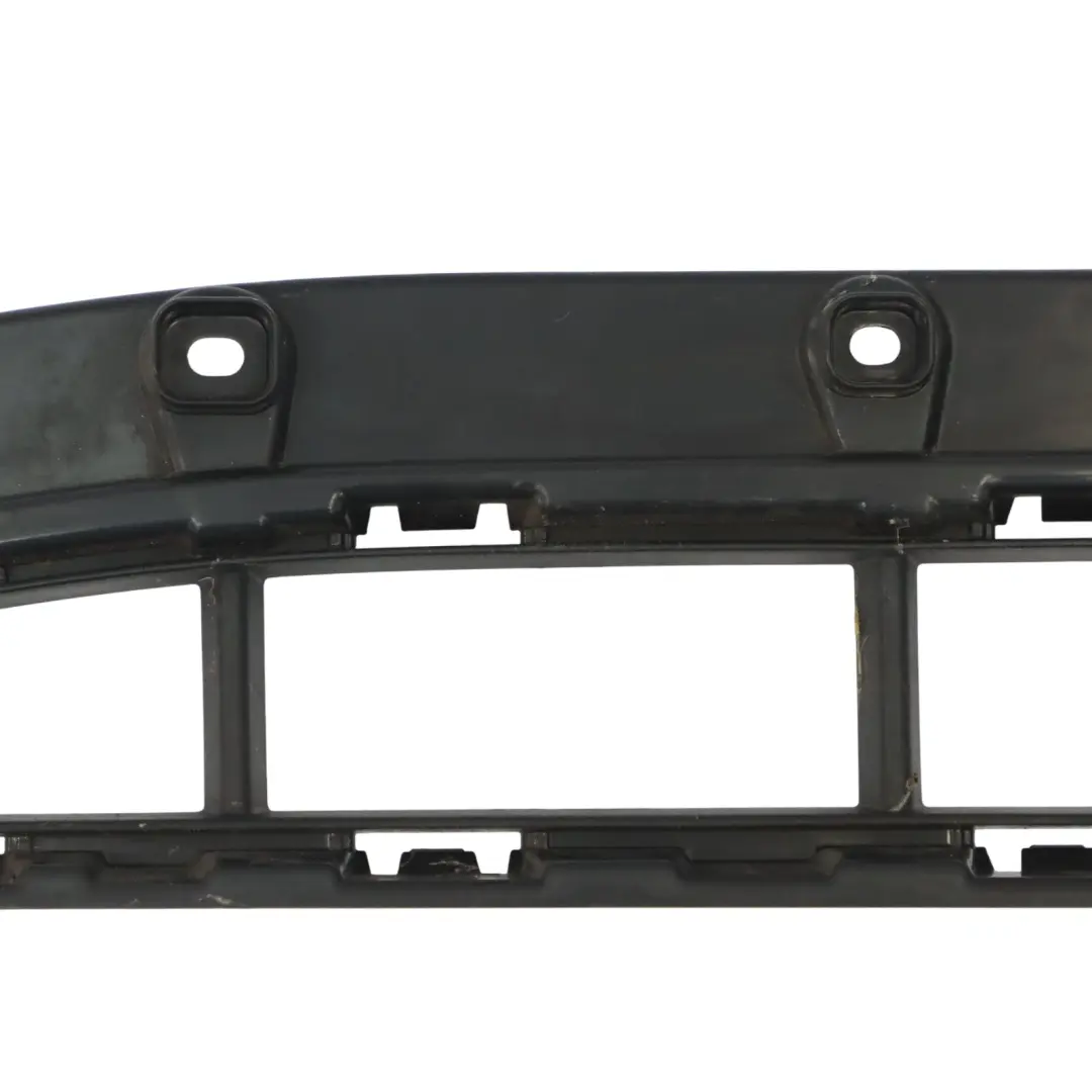 Audi Q3 8U Vorne Mitte Kühlergrill Rahmen Einsatz Stoß Stange Halter - SKU 8U0807683 - Teilenummer 8U0807683