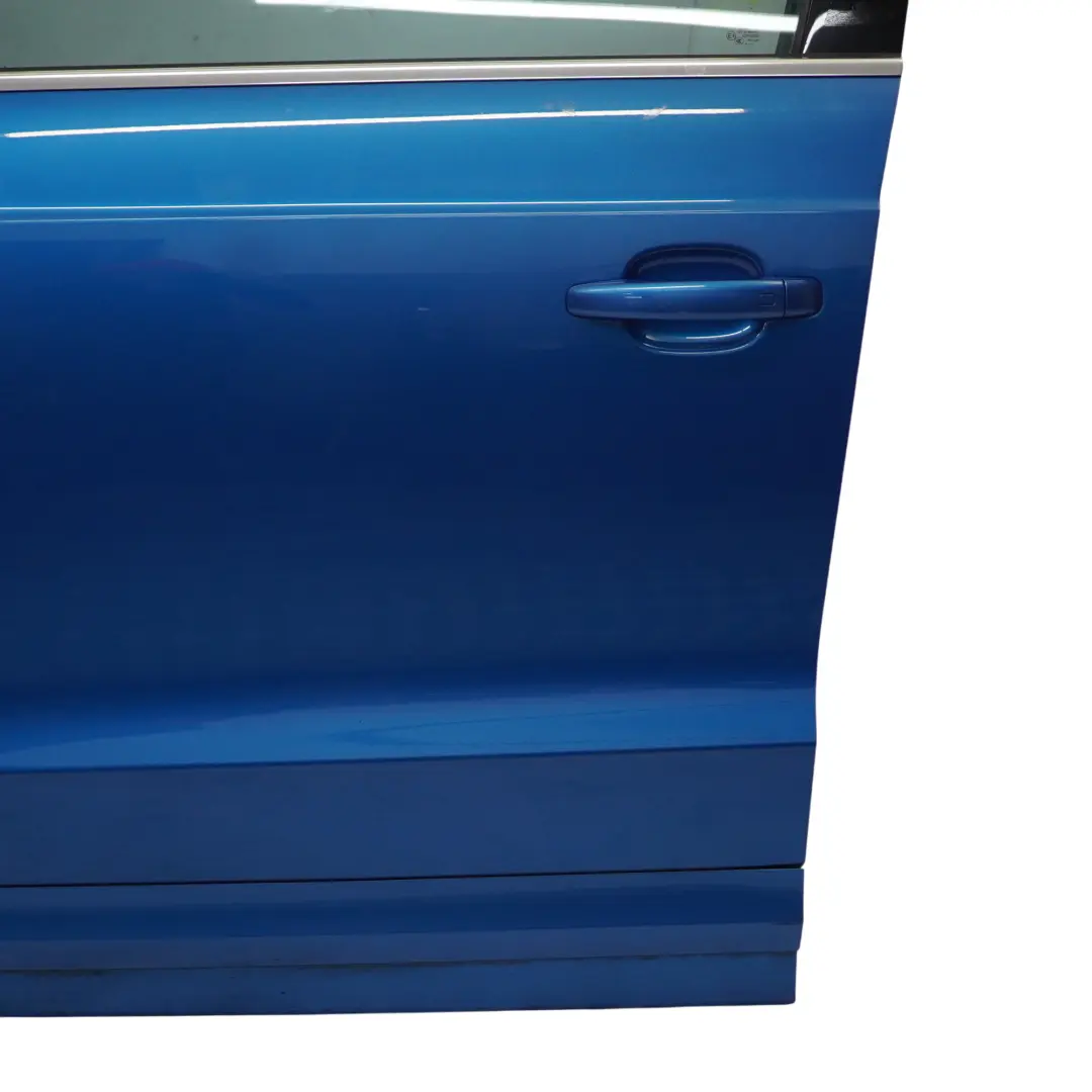 Audi Q3 8U Tür Vorne Links Verkleidungsteil Hainan Blau Metallic - X5K - SKU 8U0831051C-HAB - Teilenummer 8U0831051C