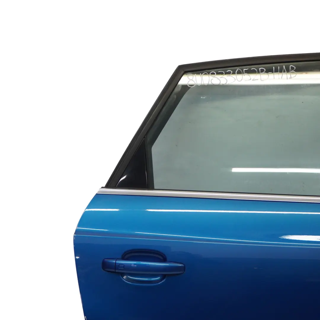 Tür Hinten Rechts Abdeckplatte Hainan Blau Metallic - X5K für Audi Q3 8U mit Teilenummer 8U0833052B Audi Q3 8U Tür Hinten Rechts Abdeckplatte Hainan Blau Metallic - X5K - SKU 8U0833052B-HAB - Teilenummer 8U0833052B