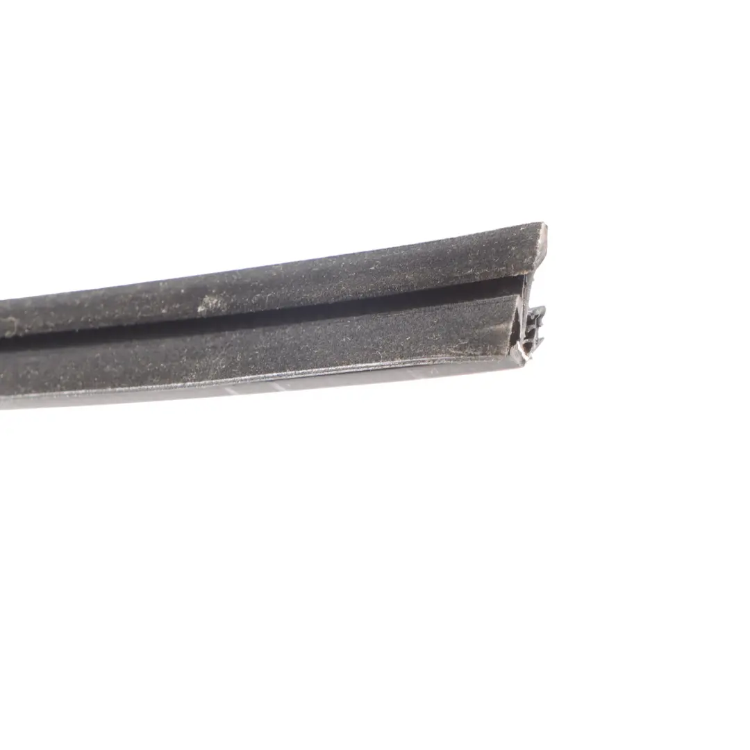 Joint De Porte Intérieure De Fenêtre Avant Gauche pour Audi Q3 8U à propos du numéro de pièce 8U0837479B Audi Q3 8U Joint De Porte Intérieure De Fenêtre Avant Gauche - SKU 8U0837479B - Numéro de pièce 8U0837479B