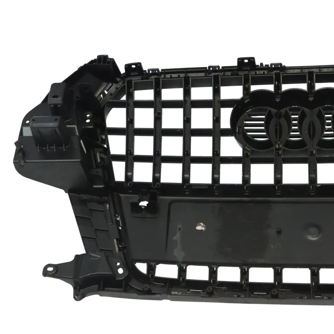 Audi A6 C6 Kühlergrill vorne Mitte oberer Stoßfänger 8U0853653A - SKU 8U0853651F - Teilenummer 8U0853651F