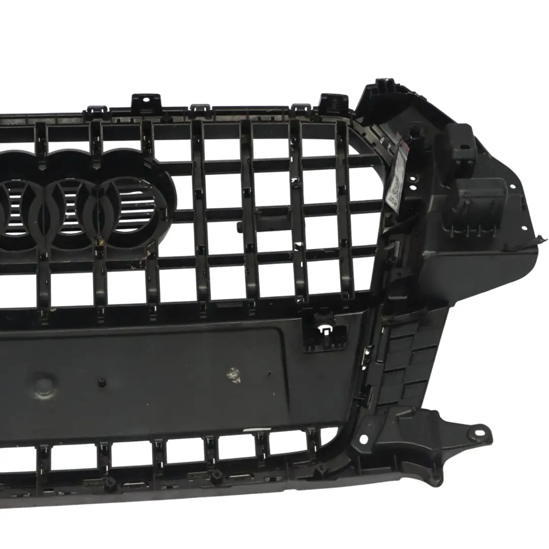 Audi A6 C6 Kühlergrill vorne Mitte oberer Stoßfänger 8U0853653A - SKU 8U0853651F - Teilenummer 8U0853651F