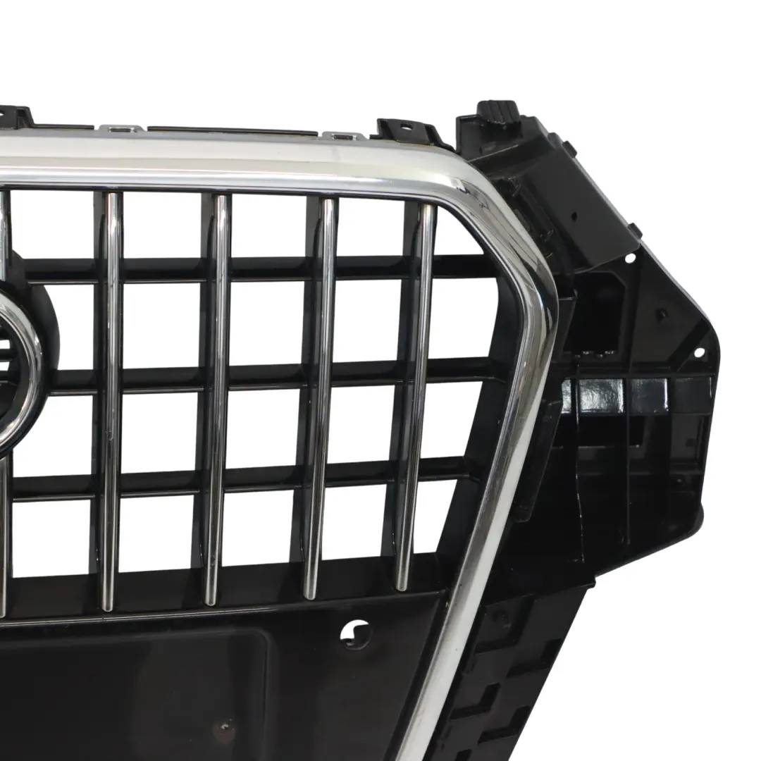 Grille centrale supérieure du pare-chocs avant 8U0853653A pour Audi A6 C6 à propos du numéro de pièce 8U0853651F Audi A6 C6 Grille centrale supérieure du pare-chocs avant 8U0853653A - SKU 8U0853651F - Numéro de pièce 8U0853651F