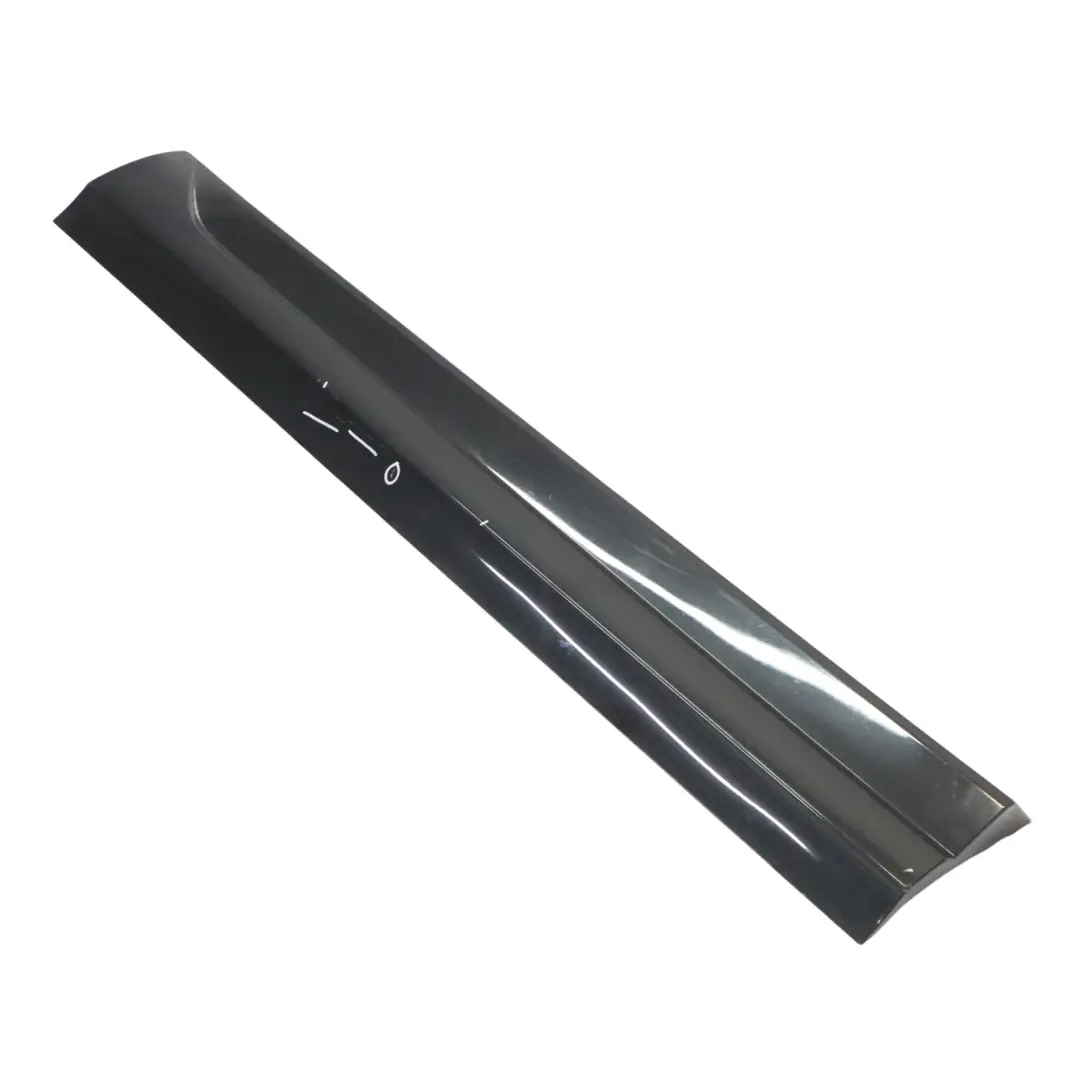 Audi Q3 8U Garniture De Seuil De Porte Avant Droite Mythical Black - Y9T - SKU 8U0853960R-MYB - Numéro de pièce 8U0853960R